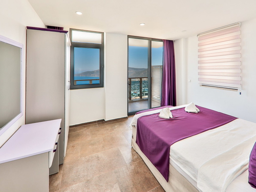  gece  -  Kasım
  | Kalkan Kördere Muhafazakar Villa (6 Kişilik, Korunaklı Havuz, Deniz Manzaralı)